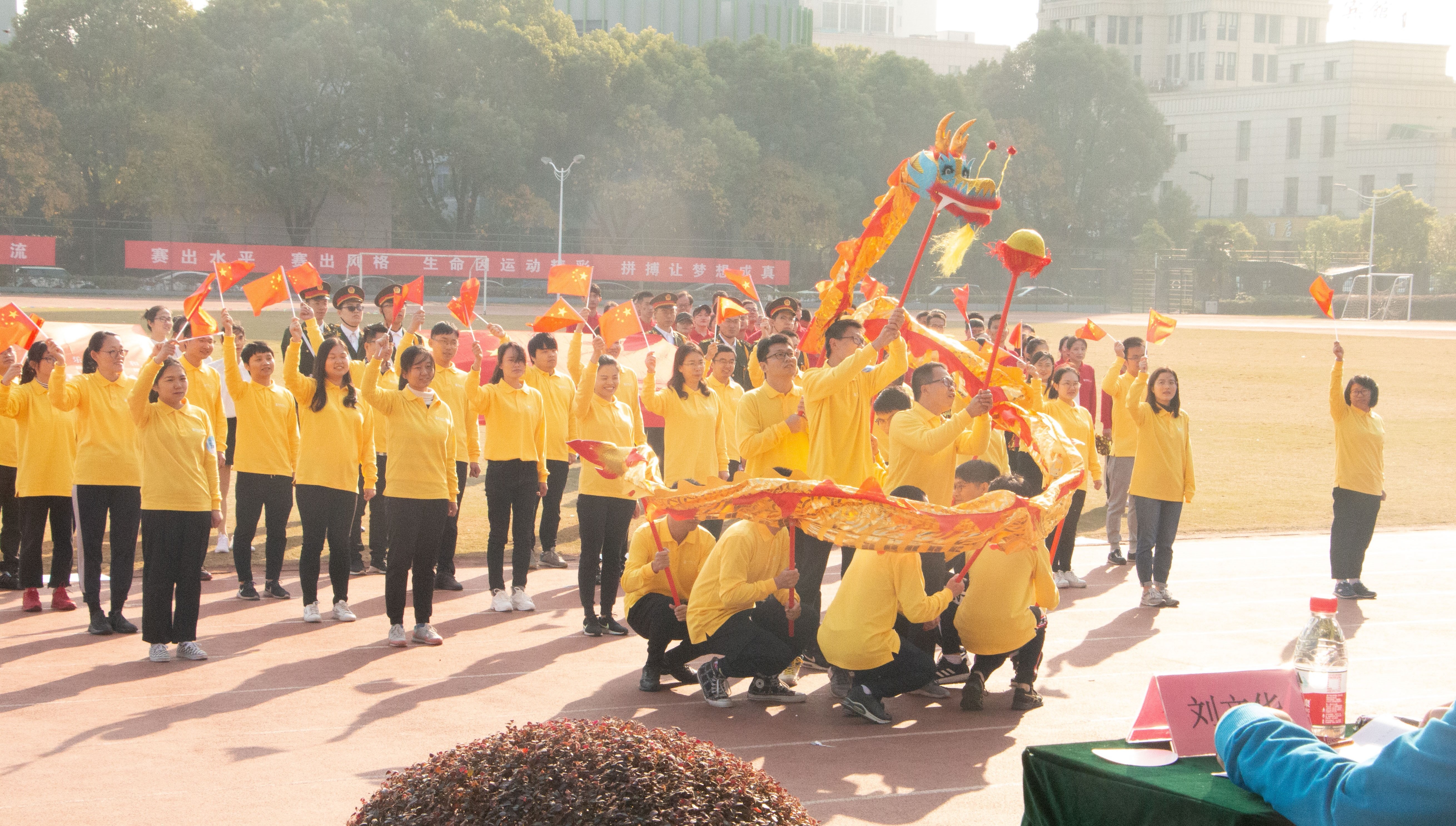 1574074903515715.jpg 1574074903515715.jpg