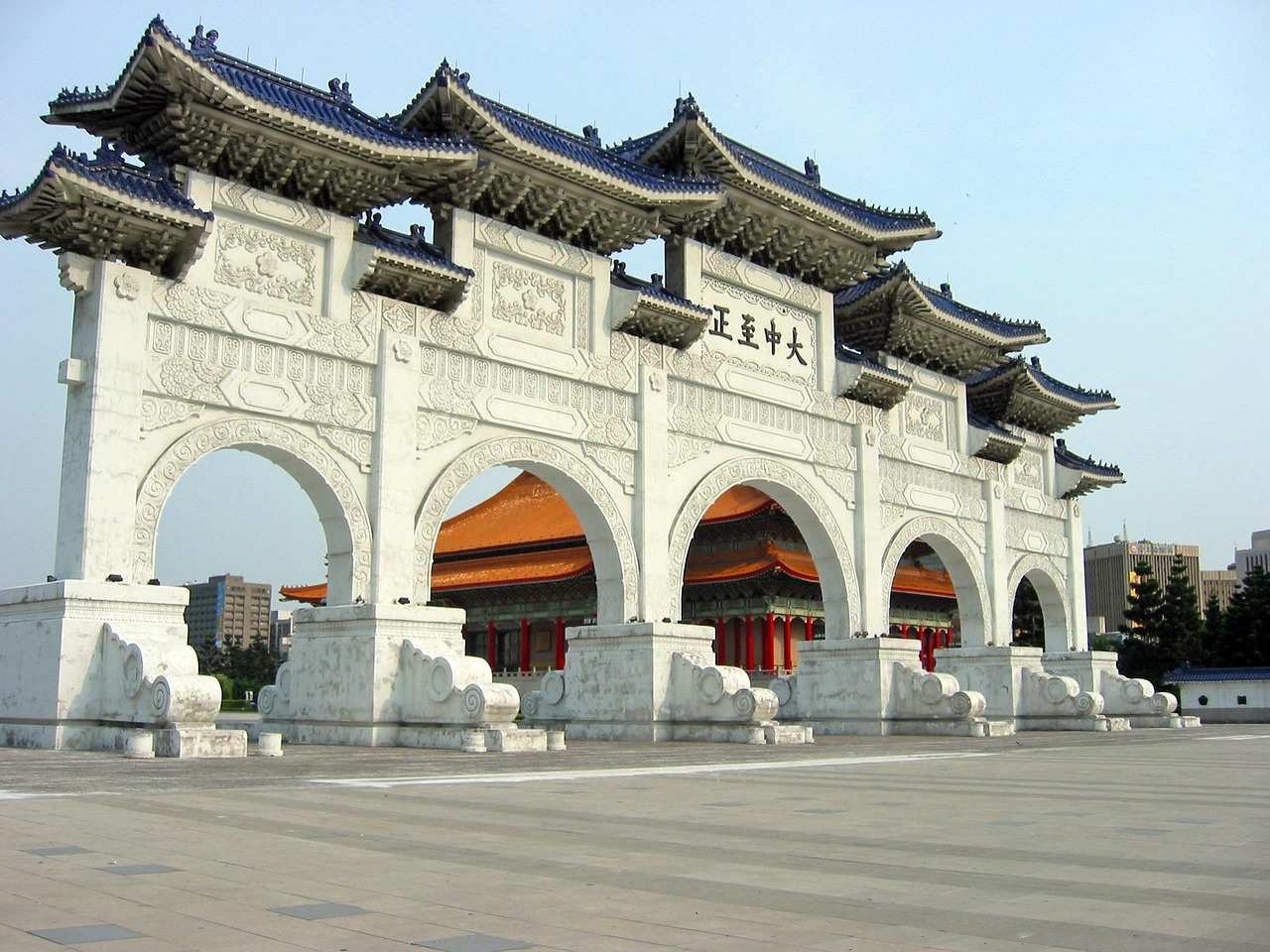 李明任中國(guó)海洋大學(xué)黨委書記